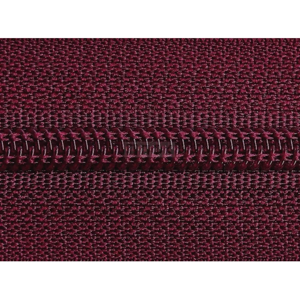 Рулонная молния спиральная (витая) тип 5 цв 179 16гр/м (рул 200м/уп 2000м) — ПФКР Рулонная молния спиральная (витая) тип 5 цв 179 16гр/м (рул 200м/уп 2000м)